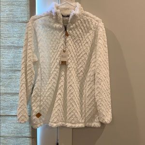 White Fluffy Pullover
